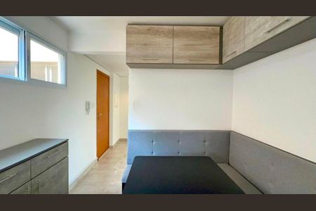Apartamento à venda com 3 quartos, 65m² em Alto de Pinheiros, São Paulo