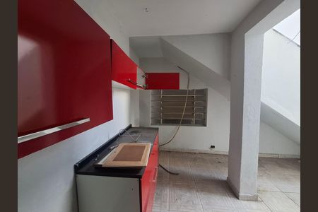 Casa à venda com 142m², 4 quartos e 2 vagas