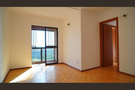 Apartamento para alugar com 115m², 3 quartos e sem vaga Apartamento para alugar com 115m², 3 quartos e sem vagaSala