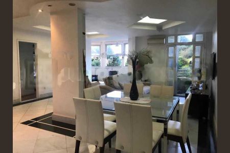 Apartamento à venda com 190m², 4 quartos e sem vaga
