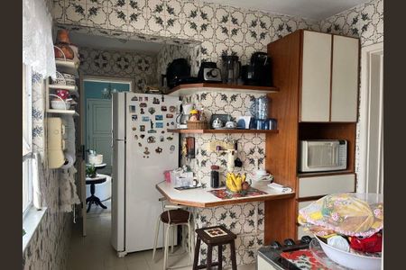 Apartamento à venda com 65m², 2 quartos e sem vaga