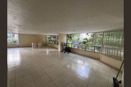 Apartamento à venda com 65m², 2 quartos e sem vaga