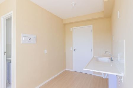 Cozinha de apartamento para alugar com 1 quarto, 17m² em Jardim Jaragua (sao Domingos), São Paulo