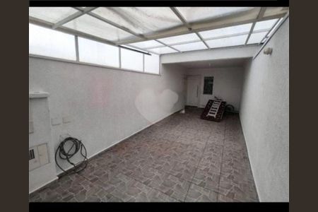Casa à venda com 3 quartos, 100m² em Vila Brasil, São Paulo