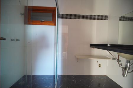 Apartamento para alugar com 246m², 4 quartos e 2 vagasBanheiro da Suíte