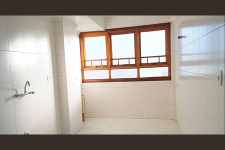 Apartamento para alugar com 246m², 4 quartos e 2 vagas Apartamento para alugar com 246m², 4 quartos e 2 vagasCozinha
