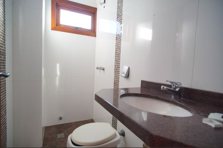 Apartamento para alugar com 246m², 4 quartos e 2 vagasBanheiro 1