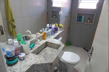Banheiro de casa à venda com 1 quarto, 120m² em Cidade São Pedro - Gleba A, Santana de Parnaíba