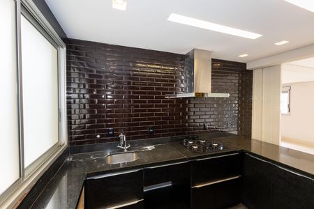 Apartamento para alugar com 105m², 2 quartos e 2 vagas Apartamento para alugar com 105m², 2 quartos e 2 vagasCozinha