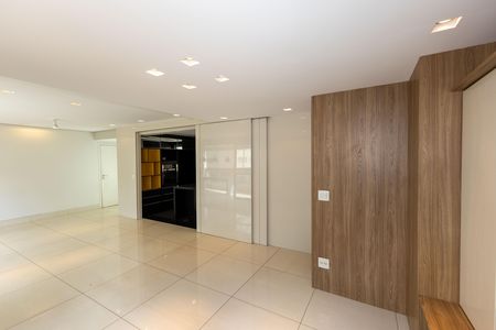 Apartamento para alugar com 105m², 2 quartos e 2 vagas