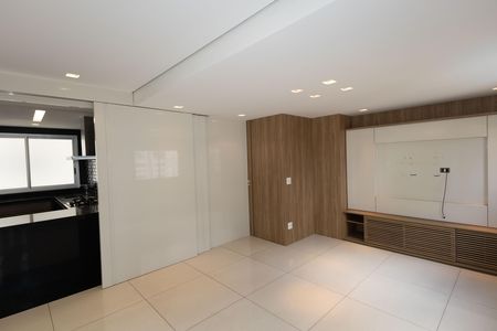 Apartamento para alugar com 105m², 2 quartos e 2 vagas