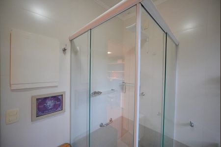 Casa para alugar com 450m², 3 quartos e 3 vagasBanheiro