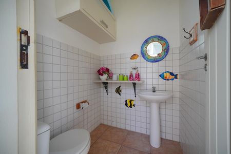 Casa para alugar com 450m², 3 quartos e 3 vagasLavabo
