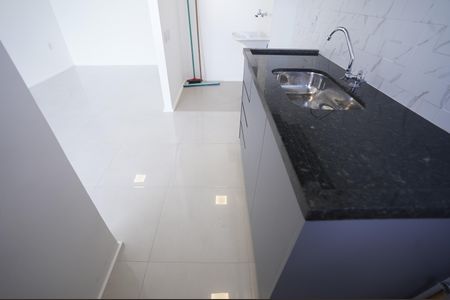Apartamento para alugar com 61m², 3 quartos e 1 vaga Apartamento para alugar com 61m², 3 quartos e 1 vagaCozinha e Área de serviço