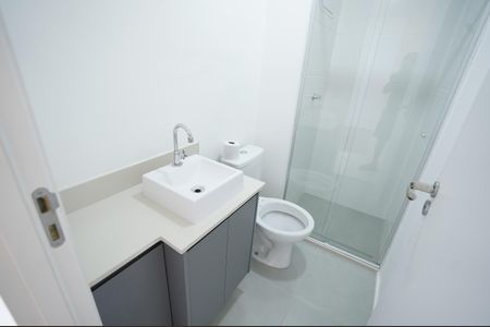 Apartamento para alugar com 61m², 3 quartos e 1 vaga Apartamento para alugar com 61m², 3 quartos e 1 vagaBanheiro social