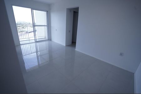 Sala de apartamento para alugar com 3 quartos, 61m² em Fazenda Crimeia Caveiras, Goiânia