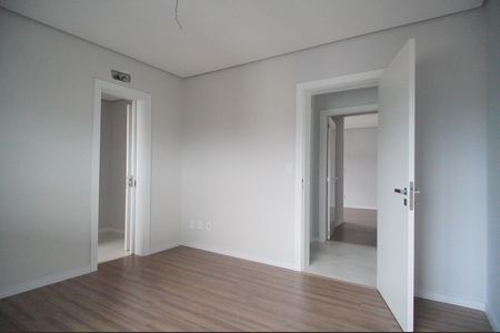 Apartamento à venda com 185m², 3 quartos e 3 vagasSuíte 2
