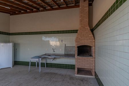 Apartamento para alugar com 65m², 2 quartos e 1 vaga Apartamento para alugar com 65m², 2 quartos e 1 vagaÁrea comum - Churrasqueira