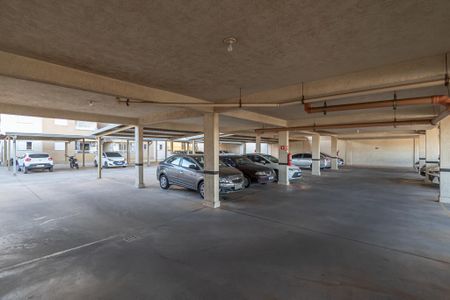Apartamento para alugar com 65m², 2 quartos e 1 vaga Apartamento para alugar com 65m², 2 quartos e 1 vagaÁrea comum - Garagem