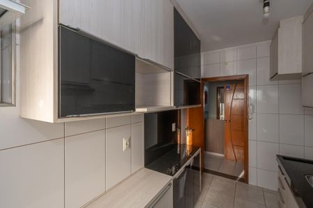 Apartamento para alugar com 65m², 2 quartos e 1 vaga Apartamento para alugar com 65m², 2 quartos e 1 vagaCozinha e Área de Serviço