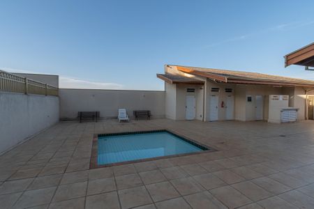 Apartamento para alugar com 65m², 2 quartos e 1 vaga Apartamento para alugar com 65m², 2 quartos e 1 vagaÁrea comum - Piscina