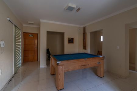Apartamento para alugar com 65m², 2 quartos e 1 vaga Apartamento para alugar com 65m², 2 quartos e 1 vagaÁrea comum - Salão de Jogos