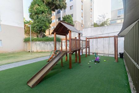 Apartamento para alugar com 84m², 3 quartos e 1 vagaÁrea comum - Playground