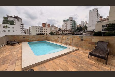 Apartamento à venda com 103m², 3 quartos e 1 vaga