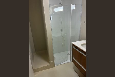 Apartamento à venda com 157m², 3 quartos e 1 vagaBanheiro