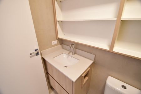 Casa de condomínio para alugar com 150m², 3 quartos e 2 vagasBanheiro Suíte