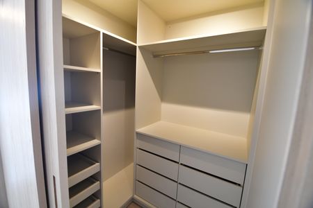 Casa de condomínio para alugar com 150m², 3 quartos e 2 vagasQuarto 2 - Suíte