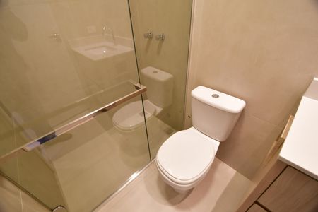 Casa de condomínio para alugar com 150m², 3 quartos e 2 vagasBanheiro Suíte