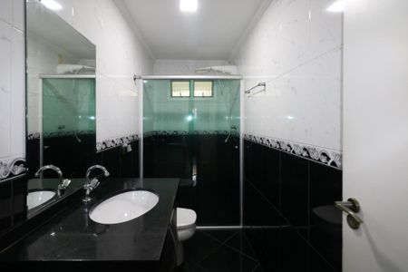 Apartamento à venda com 85m², 2 quartos e 1 vagaBanheiro Social