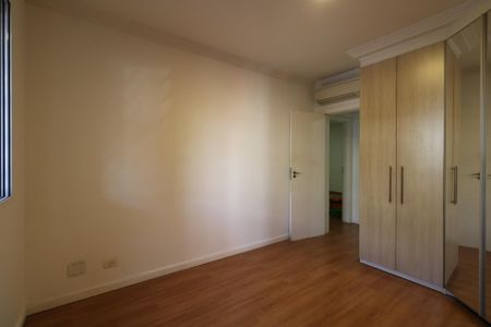 Apartamento à venda com 85m², 2 quartos e 1 vagaQuarto