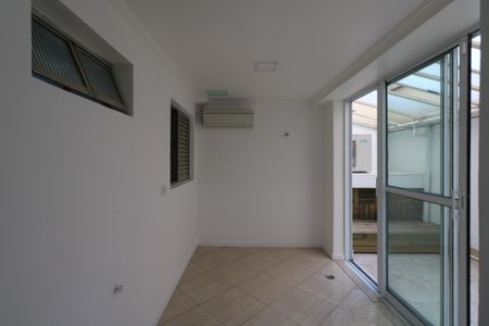 Apartamento à venda com 85m², 2 quartos e 1 vagaCopa