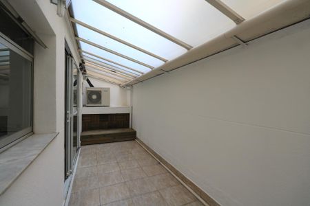 Apartamento à venda com 85m², 2 quartos e 1 vagaÁrea de Serviço