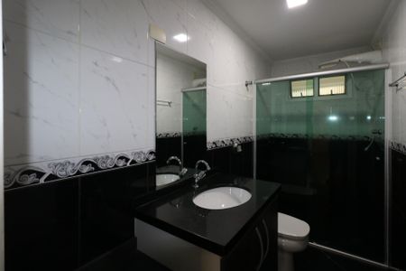 Apartamento à venda com 85m², 2 quartos e 1 vagaBanheiro Social