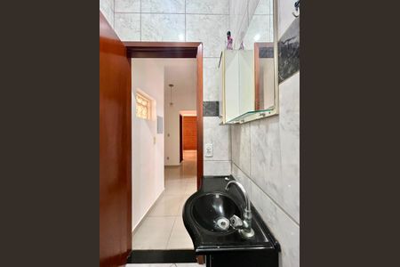 Casa para alugar com 200m², 3 quartos e 3 vagas Casa para alugar com 200m², 3 quartos e 3 vagasLavabo