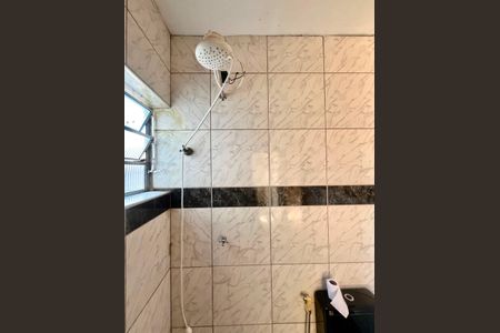 Casa para alugar com 200m², 3 quartos e 3 vagas Casa para alugar com 200m², 3 quartos e 3 vagasBanheiro