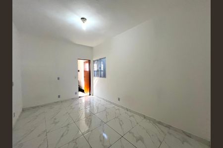 Casa para alugar com 200m², 3 quartos e 3 vagas Casa para alugar com 200m², 3 quartos e 3 vagas Suíte 3