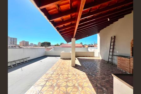 Casa para alugar com 200m², 3 quartos e 3 vagas Casa para alugar com 200m², 3 quartos e 3 vagasChurrasqueira