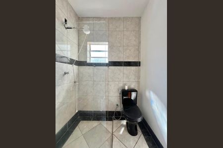 Casa para alugar com 200m², 3 quartos e 3 vagas Casa para alugar com 200m², 3 quartos e 3 vagasBanheiro da Suíte 3