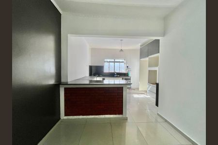 Casa para alugar com 200m², 3 quartos e 3 vagas Casa para alugar com 200m², 3 quartos e 3 vagasSala de Jantar
