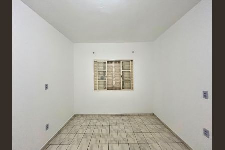 Quarto 1 de casa para alugar com 3 quartos, 200m² em Fundacao da Casa Popular, Campinas