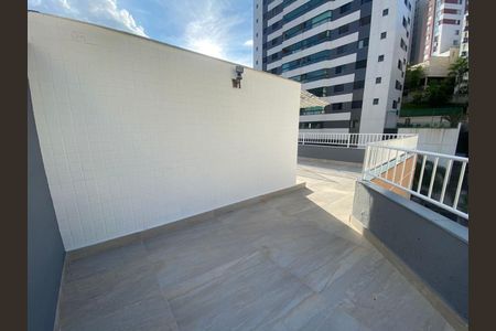 Apartamento para alugar com 193m², 3 quartos e 2 vagas