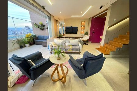 Apartamento para alugar com 3 quartos, 219m² em Perdizes, São Paulo