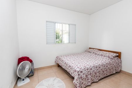 Casa à venda com 63m², 2 quartos e 2 vagas Casa à venda com 63m², 2 quartos e 2 vagasQuarto 2