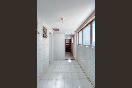 Apartamento à venda com 100m², 4 quartos e 1 vagaÁrea de Serviço
