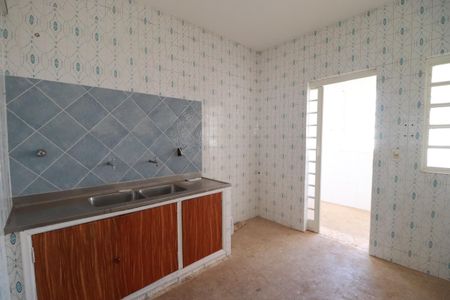 Apartamento para alugar com 168m², 4 quartos e sem vagaCozinha 