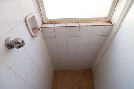 Apartamento para alugar com 168m², 4 quartos e sem vagaBanheiro de serviço 